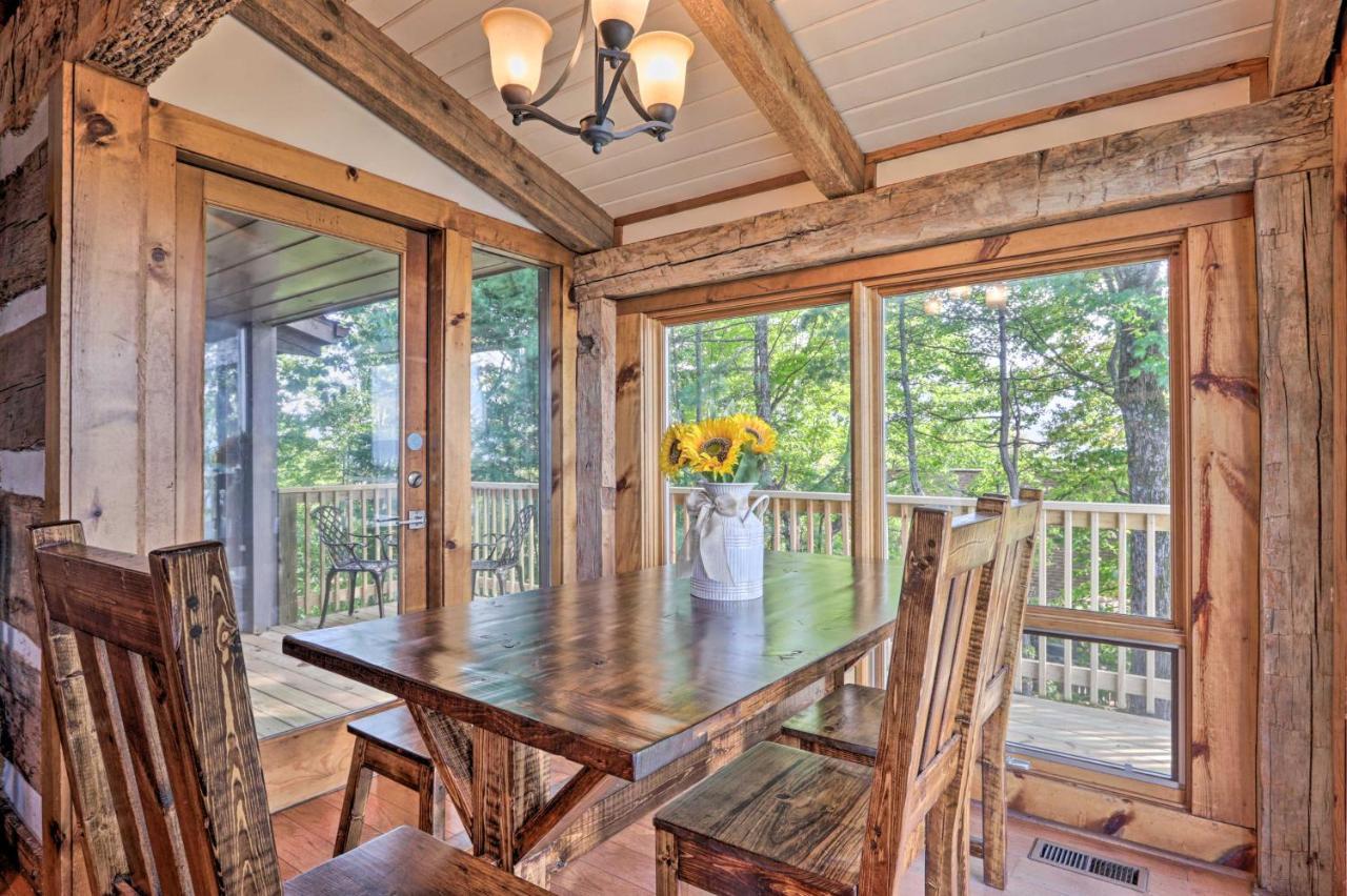 Upscale Gatlinburg Cabin Deck, Fire Pit And Hot Tub Экстерьер фото